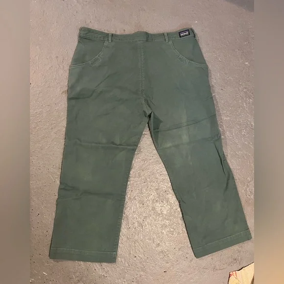 Patagonia Stand-Up Wide Leg Cropped Pants - Picture 2 of 7